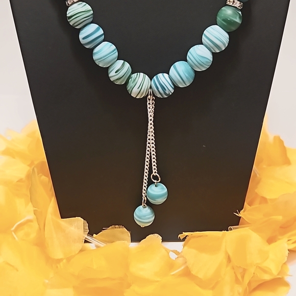 Aqua Mix Necklace & Earrings Set - Picture 2 of 3